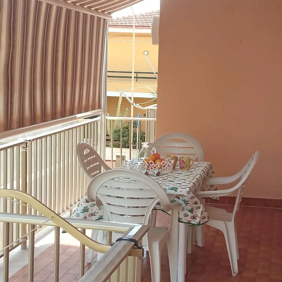 Rosso Corallo House Marina di Ragusa Διαμέρισμα