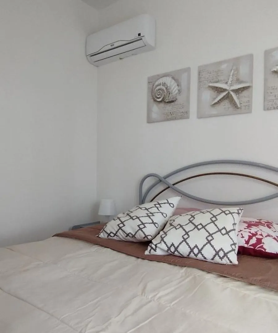 Rosso Corallo House Marina di Ragusa 0*,